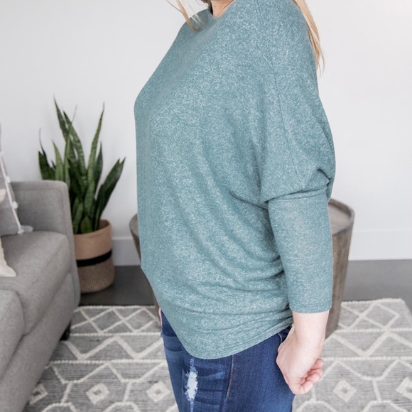 Brush it off top - Picture 3 of 5